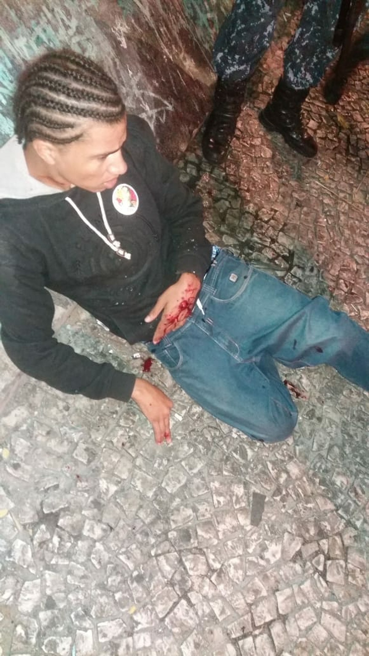 Foto da matéria “Candidato a deputado estadual no Paraná é atingido por bala de borracha em Curitiba”